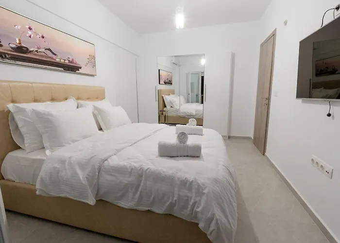 Serenity Apartment *